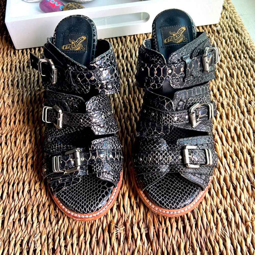 Freebird Caitlyn Black Block Heel Sandals